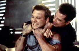 断箭电影在线观看,揭秘特工世界中的生死较量与情感纠葛  第2张